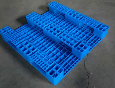 塑料托盤在倉儲(chǔ)管理中的作用